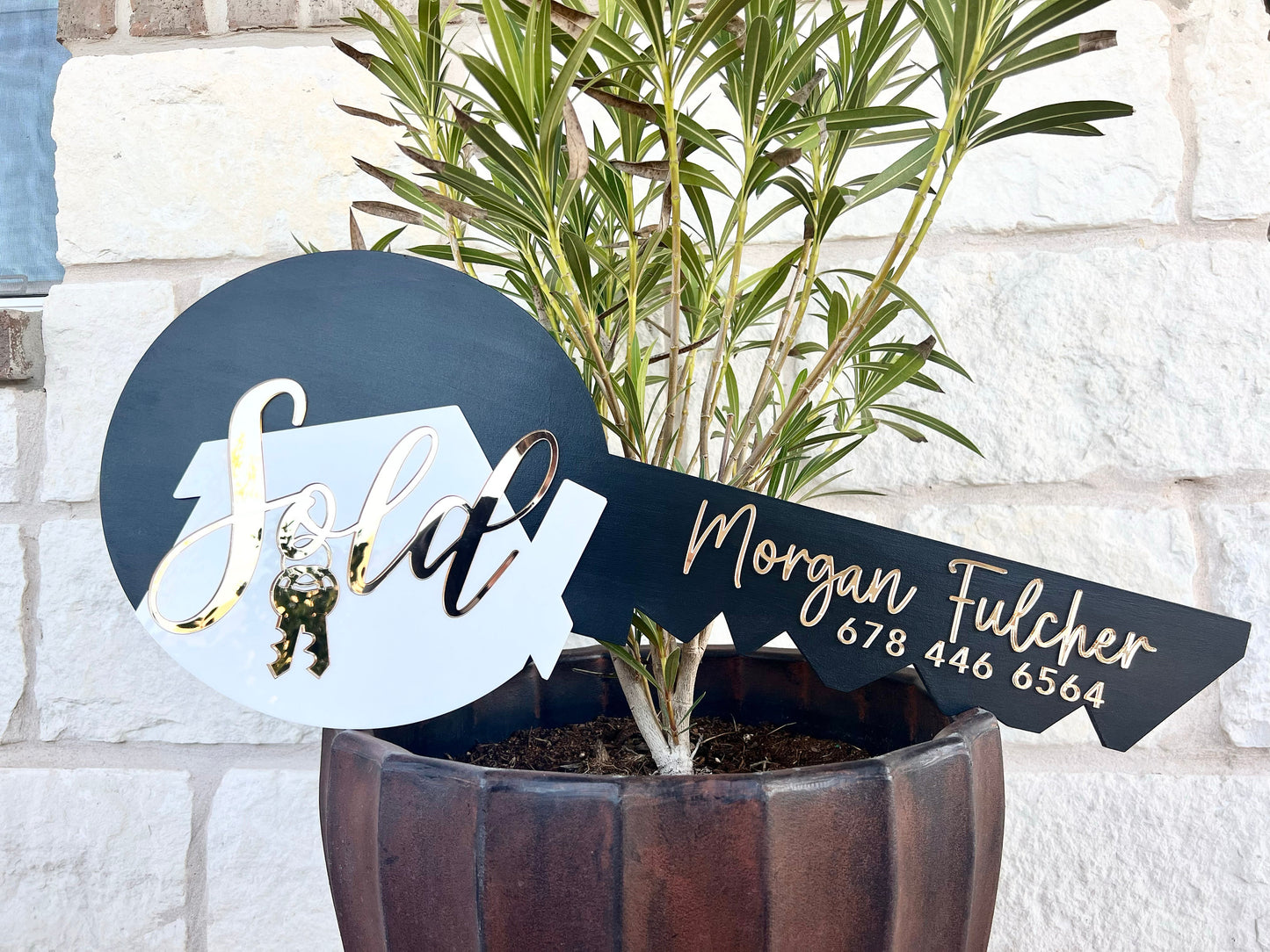 Personalized Realtor Key Sign