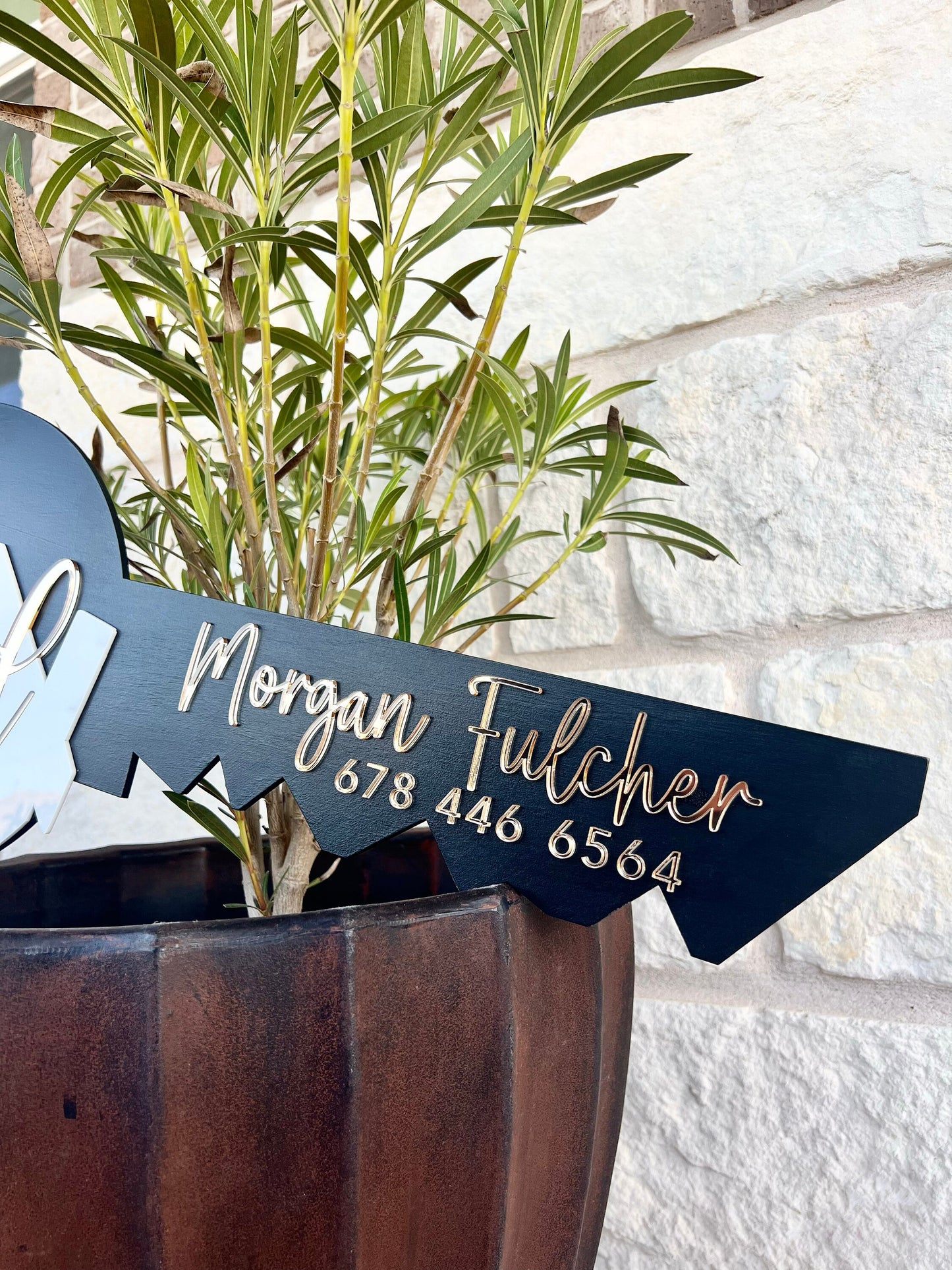 Personalized Realtor Key Sign